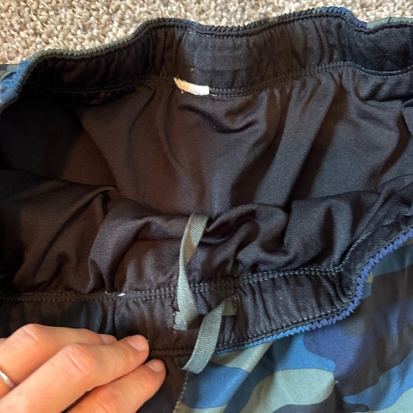 Running shorts bundle size small! - Picture 15 of 16